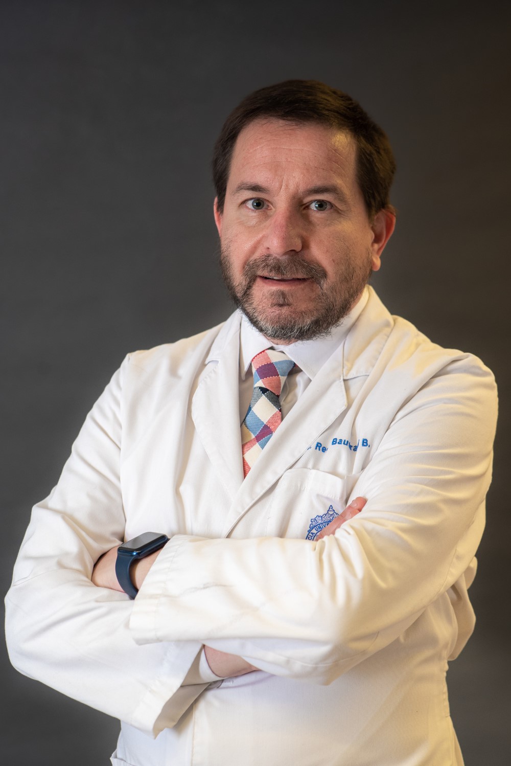 Dr. Roberto Olmos Borzone
